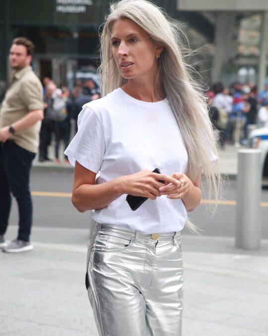 Simple top to reduce shoulders