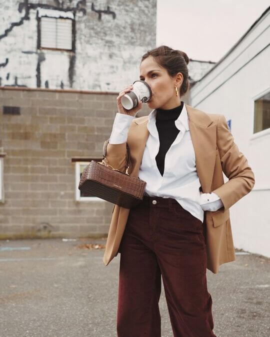 The layered look reduces the shoulders