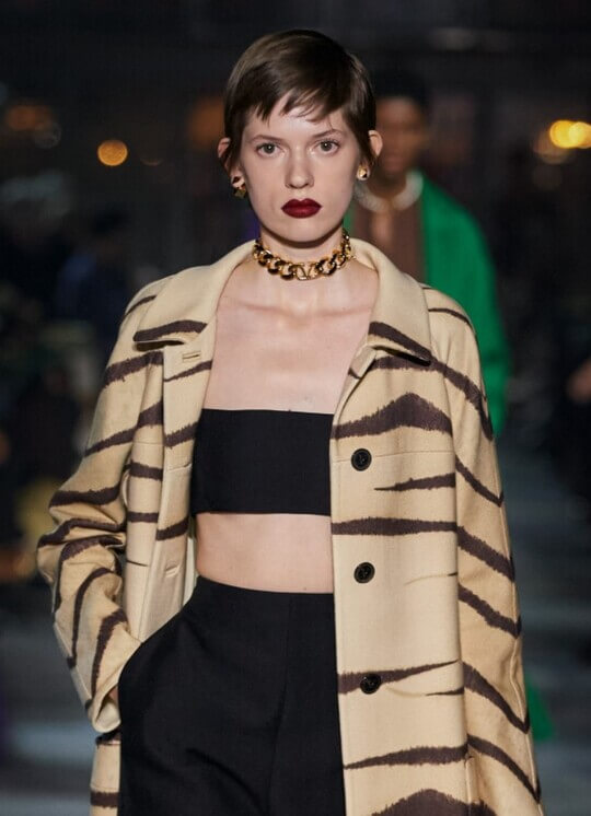 Golden chain by Valentino