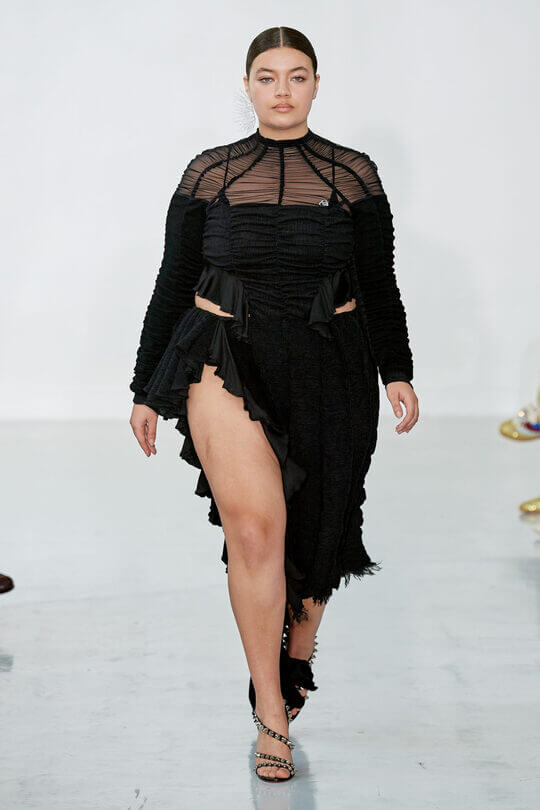 Fashionable plus size clothing collection by Ester Manas