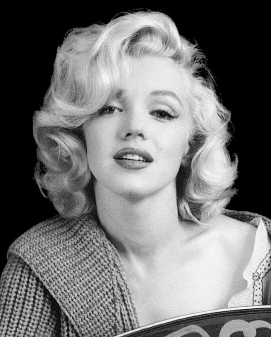 Marilyn Monroe is a Kibbe type of romantic.