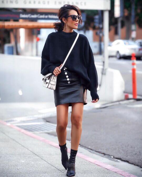 What skirts suit the type of flamboyant gamine