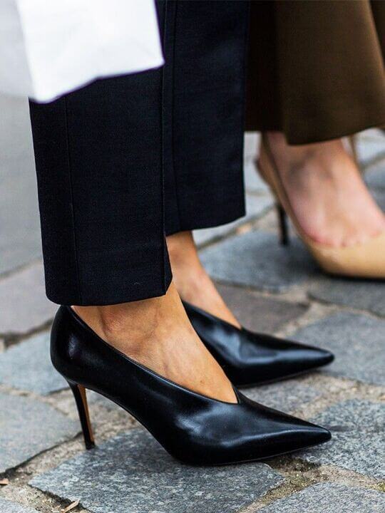 Shoes for the pure dramatic