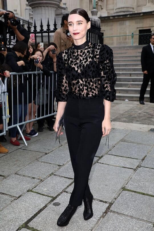 Rooney Mara - the flamboyant gamine's clothing style