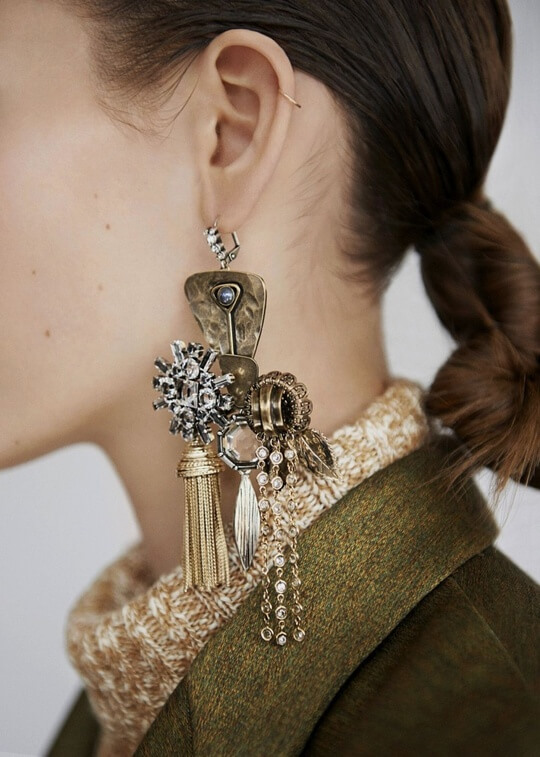 Jewelry for the type of soft natural