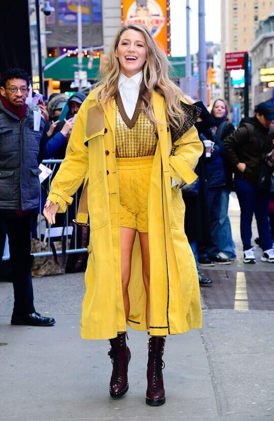 Blake Lively's Yellow Total look