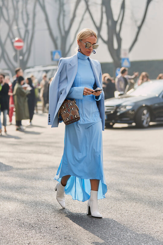 Blue Total look