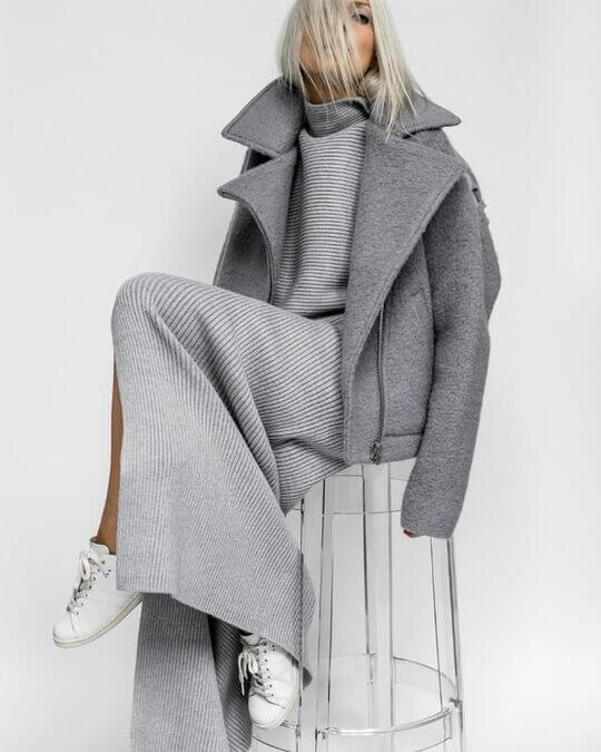 A gray monochrome look
