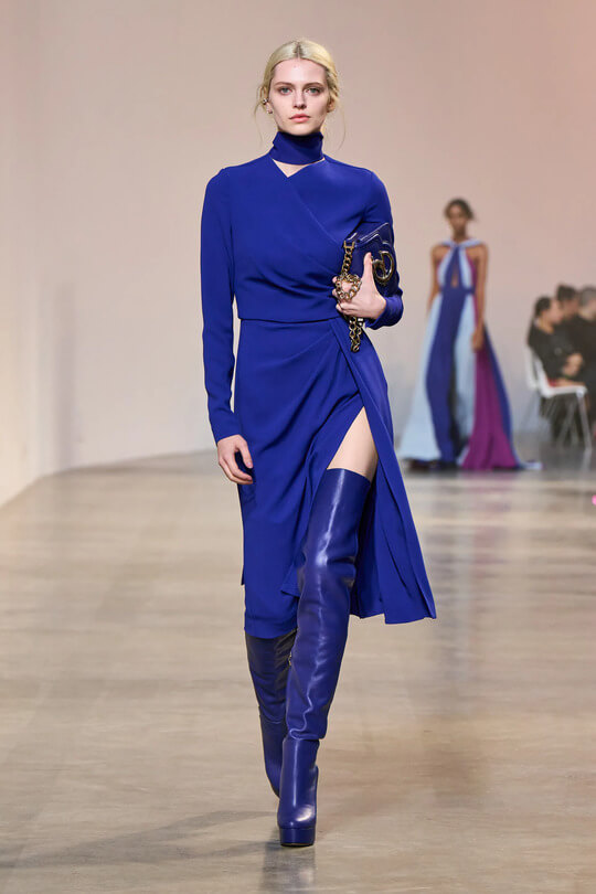 Elie Saab's blue boots at the show of the new collection