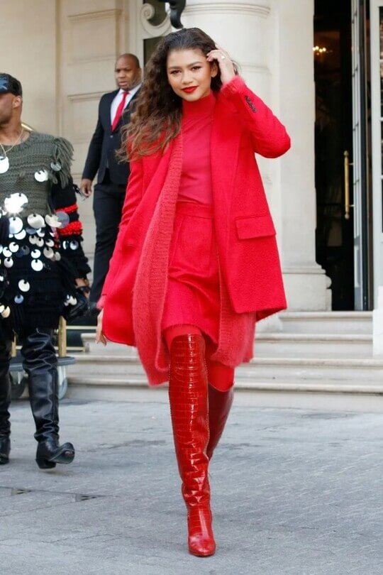 Zendaya's bright total look