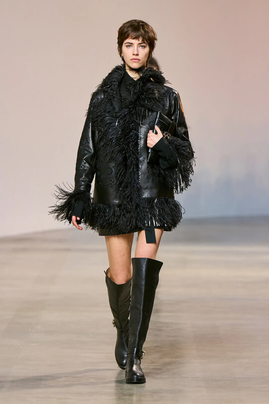 Fashionable jockey boots at Elie Saab's presentation