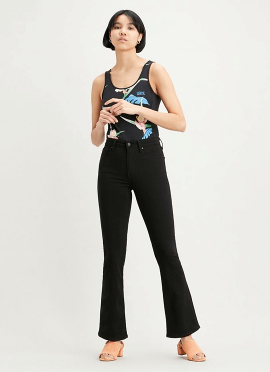 Flared boot cut jeans for an hourglass figure