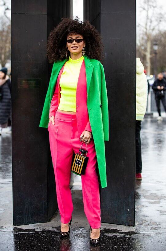 How many colors can be used in a look